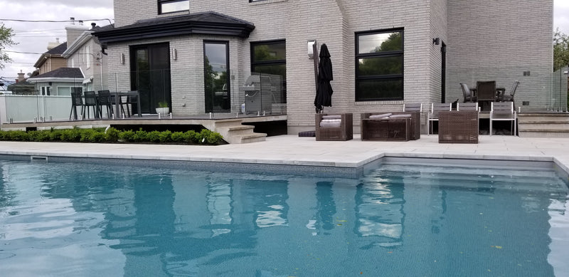 Clôture de verre à Beaconsfield