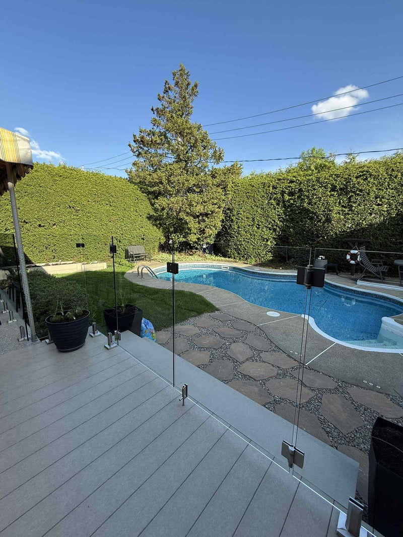 Clôture de verre à Laval