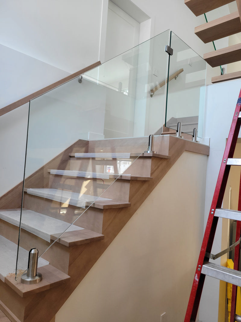 Garde-corps en verre à St-Bruno-de-Montarville